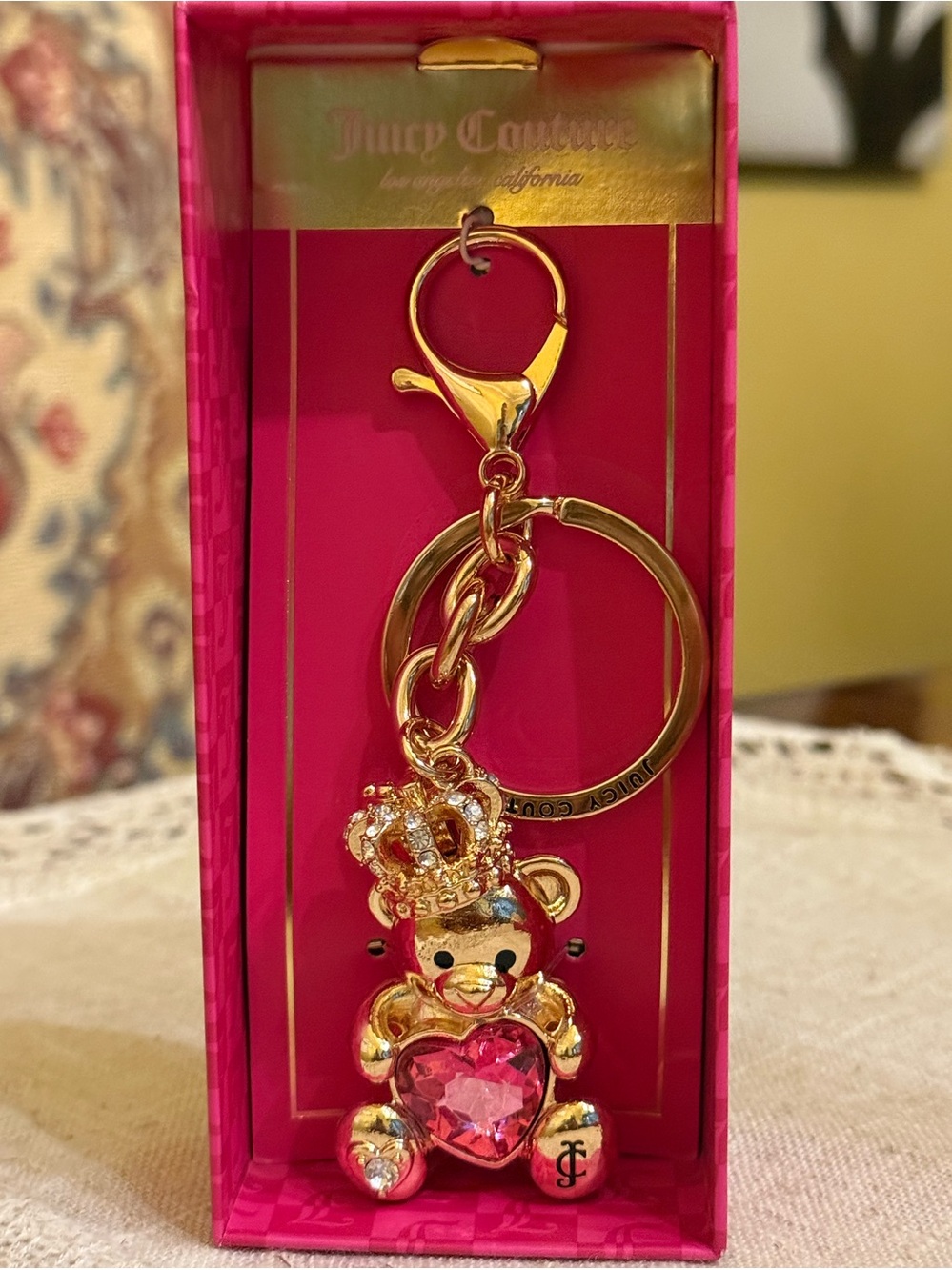 NIB! Juicy Couture Pink
Crystal Crown Bling Heart Bear
Keychain/Bag Purse Charm